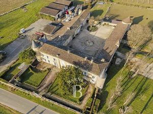 Maison à vendre 15 Pièces 650 m2 Langoiran Rive Droite - 1 417 500 €