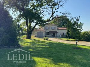 Vente propriété 7 pièces 195 m² à Gondrin (32330)  299 500 €