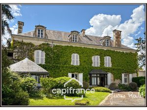 Dpt Vienne (86)  à vendre Champigny-En-Rochereau maison P8 de 220 m² - Terrain de 1 017 00