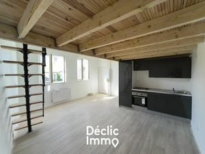 Vente immeuble 170 m² Celles-sur-Belle (79370)