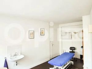 LOCAL PROFESSIONNEL A LOUER