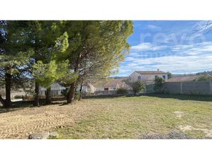 Vente terrain 611 m² à Pezenas (34120)  159 000 €