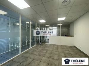Location bureau 438m2 Pérols 34470 - 5475 € - Surface Privée