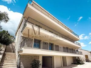 Vente appartement 1 pièce 48.7 m² à Porto-Vecchio (20137)  410 000 €
