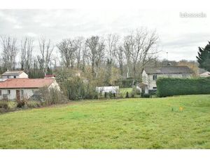 Terrain 638 m² Villieu Loyes Mollon