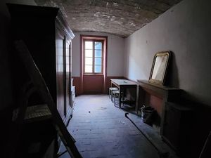 Vente maison 5 pièces 100 m² à Aubenas (07200)  60 000 €