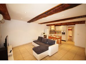 A VENDRE GRAND T2 55M² EN RDC À GONFARON