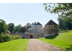 Maison de 20 pièces de luxe en vente à Arthies  Île-de-France