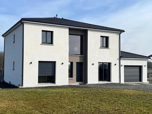 Vente maison 9 pièces 195 m² à Yzeure (03400)  299 000 €