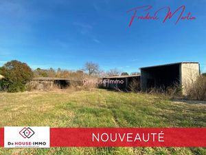 Vente terrain 300 m² à Saint-Chaptes (30190)  219 000 €