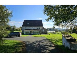 Maison Saint-Agnant-de-Versillat m² T-7 à vendre  239 500 €