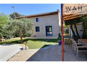 PROPRIETE MAISON BASTIDE 5 PIECES + GITE SUR 1500m2 DE TERRA