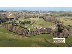 Maison unifamiliale en vente à Chemin des Meuniers 70  Thy-le-château  Belgique | CENTURY 