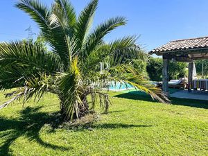 Vente maison 7 pièces 307 m² à Barbezieux-Saint-Hilaire (16300)  399 000 €