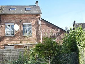 Vente immeuble 8 pièces 90 m² à Doudeville (76560)  132 000 €