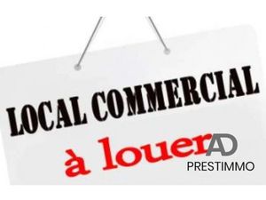 Location locaux professionnels 232 m² à Lucciana (20290)  2 552 €