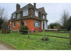 Votre agence "Propriétés-Privées .Com" vous propose :