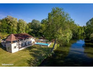 Propriété 7 pièces 162 m²