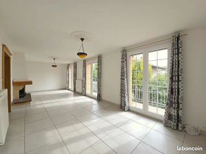 Maison 10 pièces 200 m²