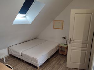 CHAMBRE MEUBLÉE SALOUEL