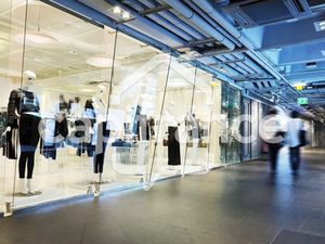 à louer Local commercial 100 m² – 990 € |Longwy