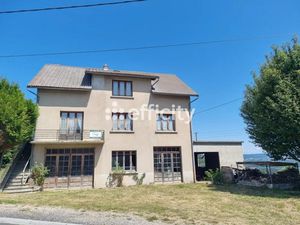 Vente maison 7 pièces 190 m² à Albaret-Sainte-Marie (48200)  140 000 €
