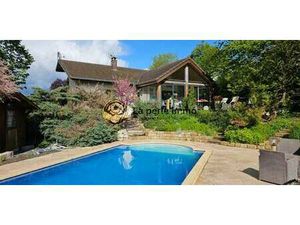 Maison avec piscine et terrasse Champvans-les-Moulins (25)