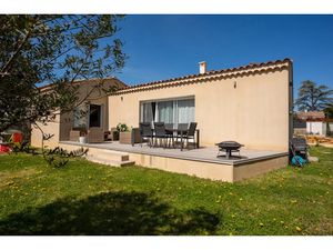 Vente maison 4/5 pièces 115 m² à Sérignan-du-Comtat (84830)  289 000 €