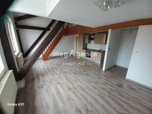 Très beau F4 / F5 en Duplex - Proche de METZ - 3 chambres