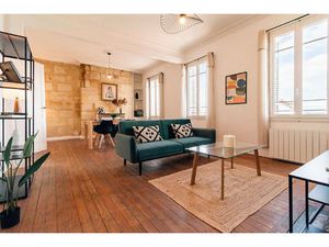 BORDEAUX CROIX BLANCHE - 3 PIECES RENOVE - 91 m² - CAVE