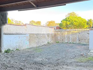 Vente terrain 105 m² à La Rochelle (17000)  241 500 €