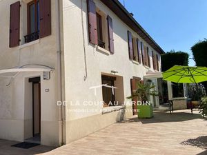 Vente maison 9 pièces 214 m² à Meaux (77100)  483 000 €