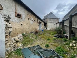 Maison à vendre LOUBAJAC 2 pièce(s) 196m2 57 000€