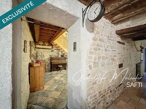 Vente maison 8 pièces 225 m² à Villers-Farlay (39600)  259 000 €