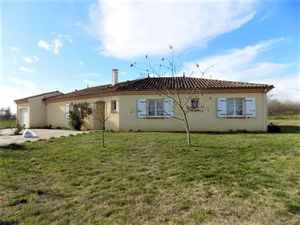 Vente maison 5 pièces 130 m² à Seissan (32260)  260 000 €