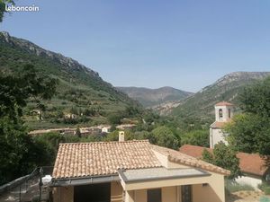 Maison avec vue montagne proche Nyons