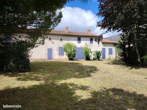 Maison 9 pièces 195 m²