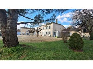 Maison de luxe à vendre à Segonzac