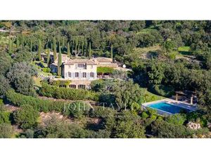 Villa avec Vue Panoramique et Charme Méditerranéen