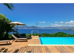 Villa de luxe de 8 pièces en location Ajaccio  Corse