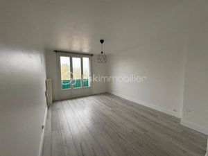 Vente appartement 3 pièces 58 m² à Etampes (91150)  136 500 €