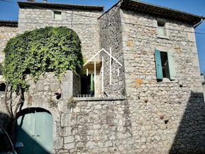 Vente maison 3 pièces 68 m² à Ruoms (07120)  169 000 €