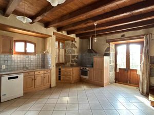 Maison avec du cachet et son jardin