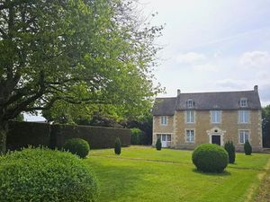 Vente maison 7 pièces 150 m² à Troarn (14670)  340 000 €