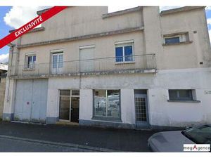 Locale commercial avec appartement - Centre - 450 m²