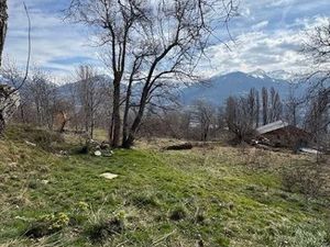 Vente terrain à batir 535 m² à Puy-Sanières (05200)  135 000 €