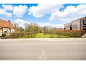 Zeer mooi en ruim perceel