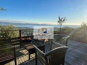 A Cavalaire: T2 avec vue mer panoramique exceptionnelle et garage