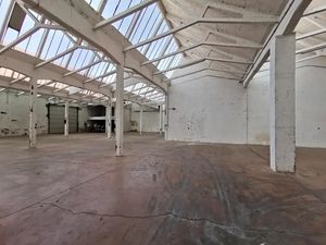 1450m2 avec quai Divisible