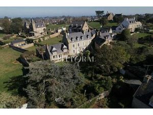 Maison de luxe de 7 chambres en vente à Île-de-Bréhat  France